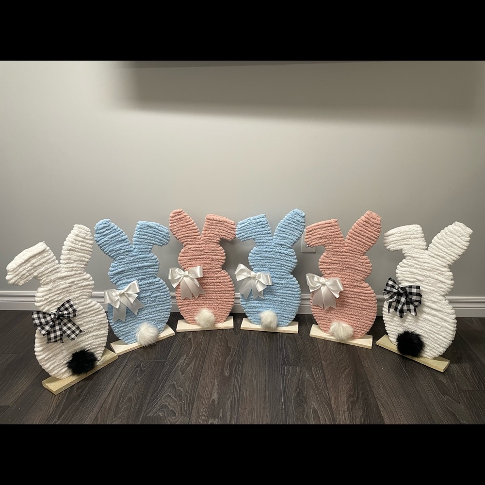 Easter bunny decor